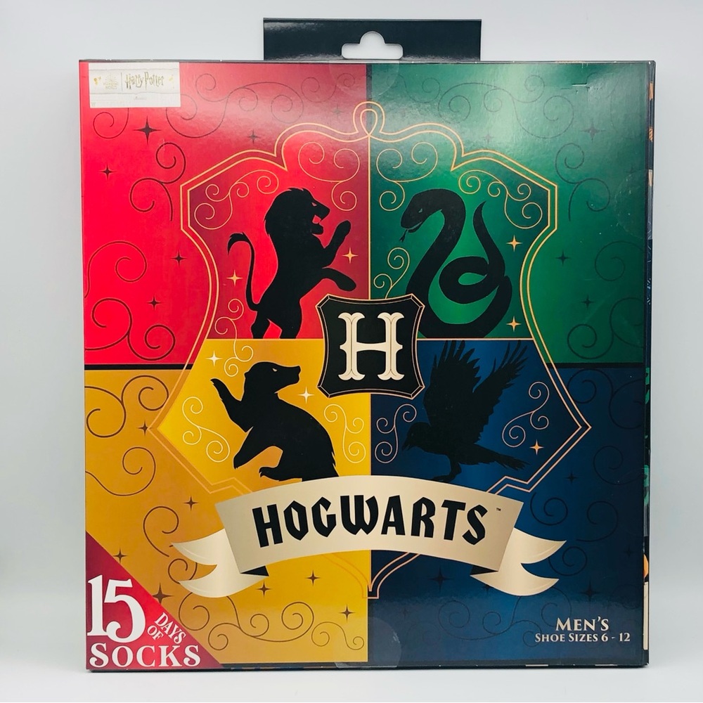NEW Harry Potter Hogwarts 15 days of Socks (Men’s Shoe Size 6-12)